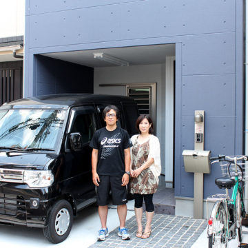 学生さんの通りが多いのでもっとうるさいかな～と思ってましたが静か。今の家は防音もスゴイんだな～と感じてます。